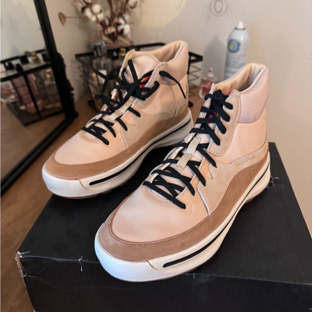 Sorel ona boots sz 8.5